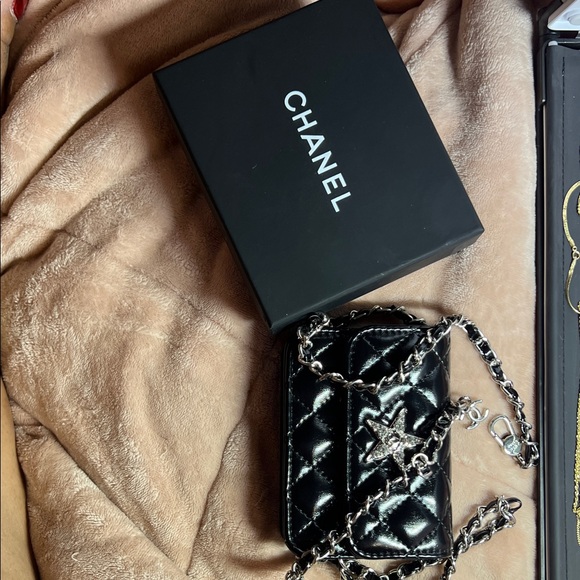 Chanel Black and silver shoulder/waist mini crossbody GWP Quilted authentic - Picture 1 of 14